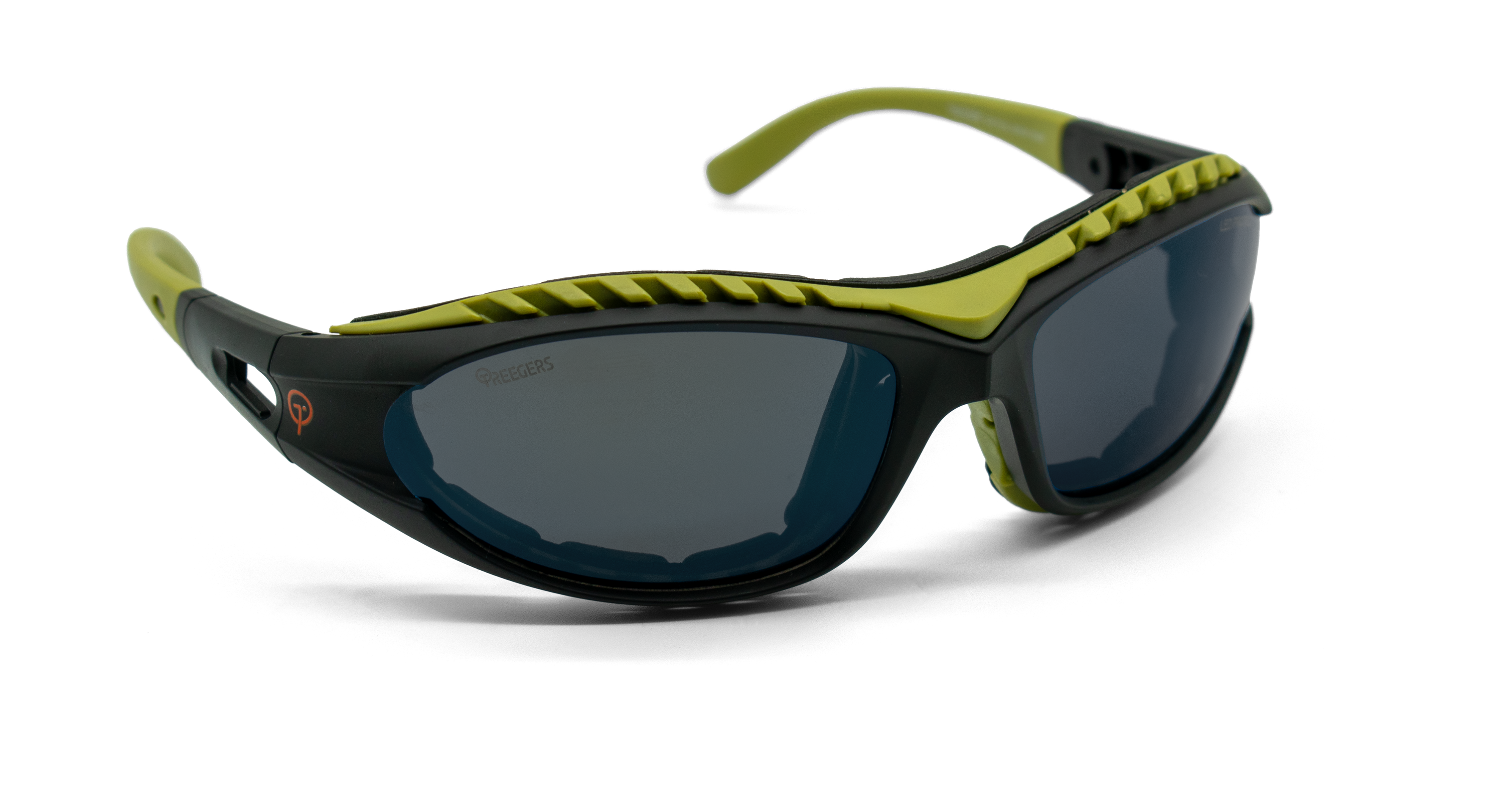 LED PROTECTIVE EYEWEAR
